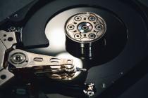 Reasons why the hard drive clicks and their solutions